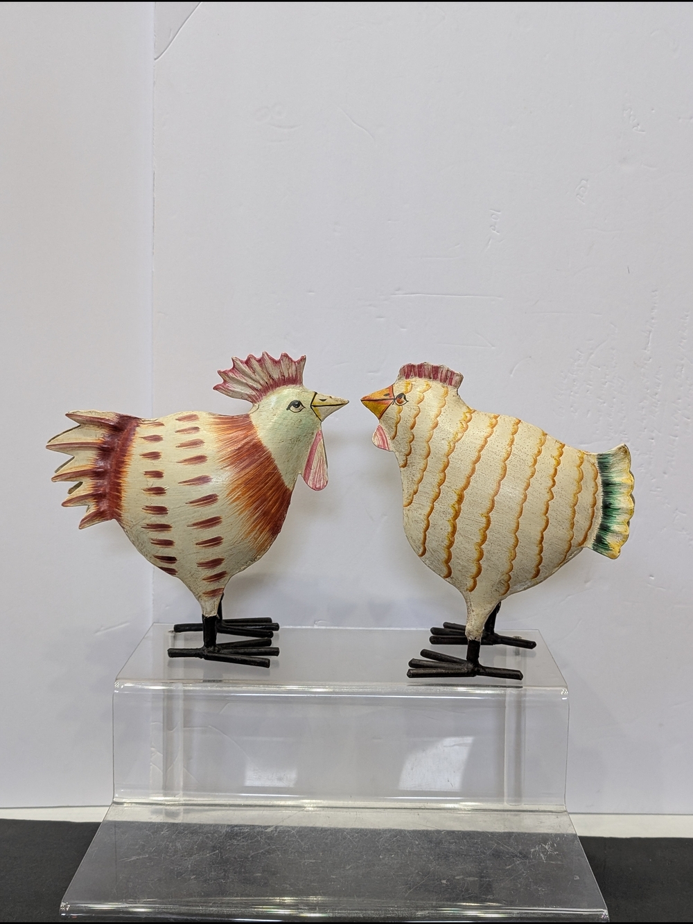 Hand Painted Rustic Metal Hen And Rooster Yard Art Decor